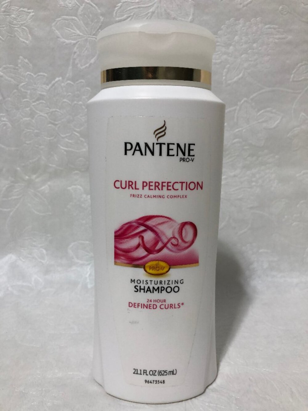 Pantene Pro-V Curl Perfection Moisturizing Shampoo 21.1 FL